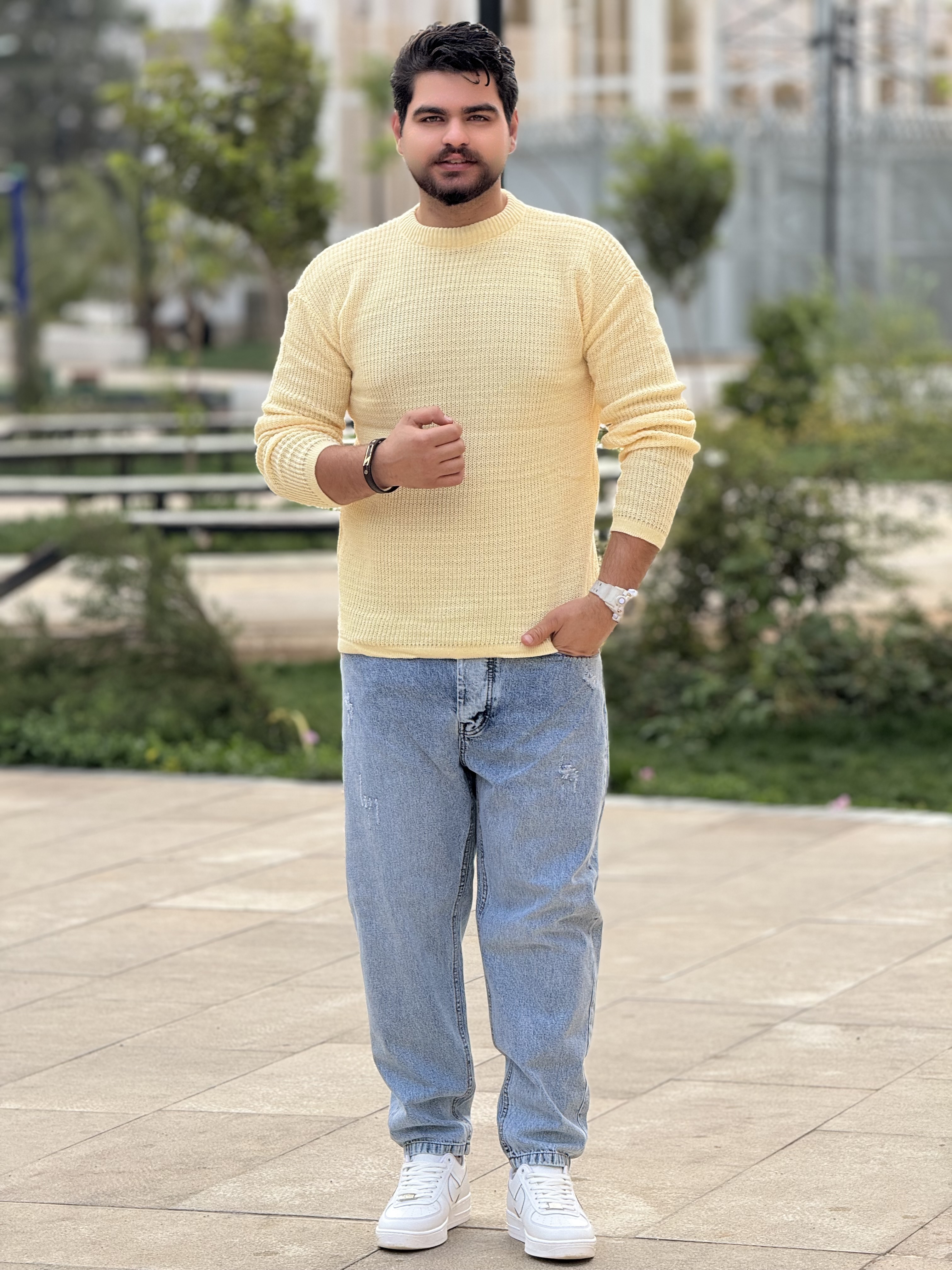 بافت پاییزه رنگ کرمی